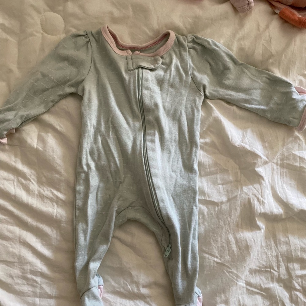 NB items🧸 - Picture 5 of 10